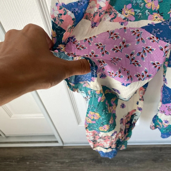 Olivaceous Halter Open Back Patchwork Floral Jumpsuit - Picture 3 of 8